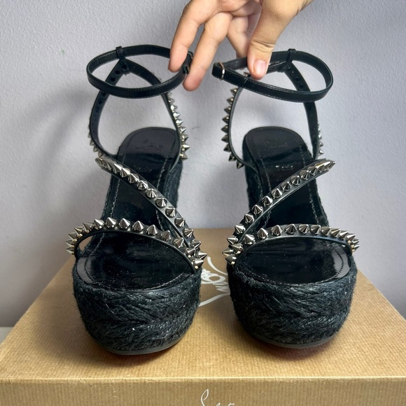 New! CHRISTIAN LOUBOUTIN MAFALDINA ZEPPA WEDGE SANDAL SPIKES BLACK LEATHER SZ 38 - Picture 6 of 15